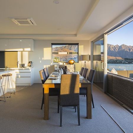 Lakefront Luxury By Amazing Accom Queenstown Extérieur photo